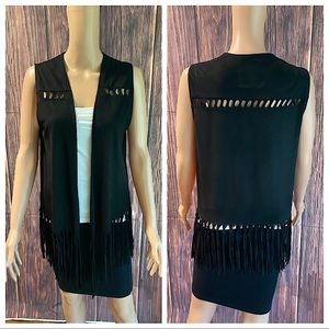 Pull & Bear size large black faux suede western style fringe boho vest
